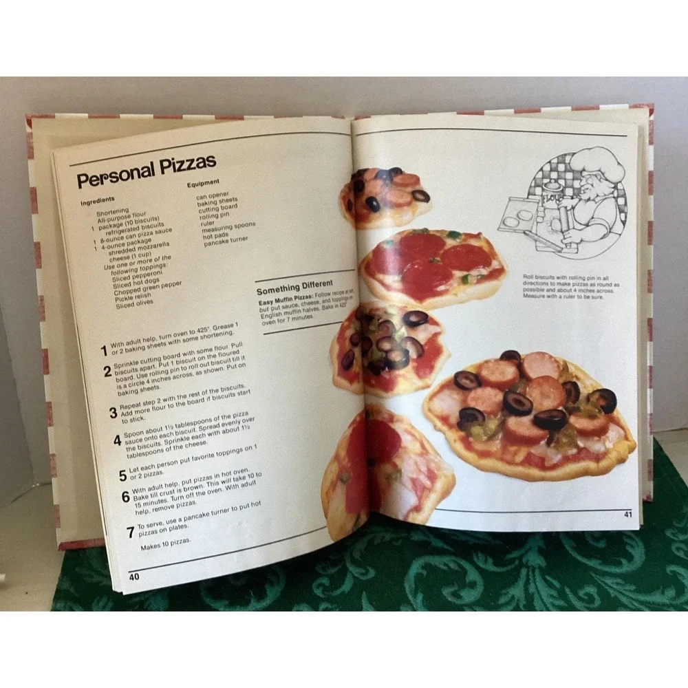 BH&G New Junior Cookbook, hardcover, 1979 Kids Cooking,‎ Simple Recipes
